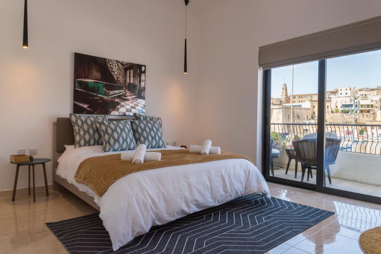 Vittoriosa' Seafront 2 Bed Highly Furnished Apartment Экстерьер фото