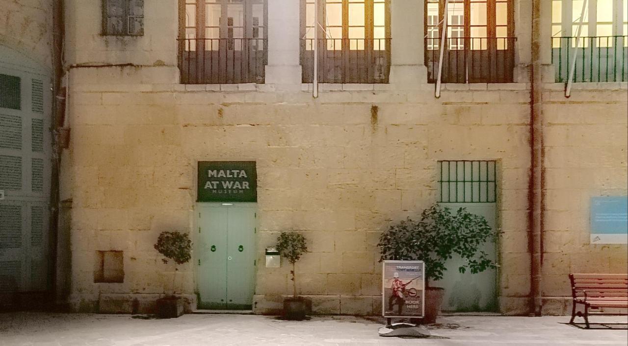 Vittoriosa' Seafront 2 Bed Highly Furnished Apartment Экстерьер фото